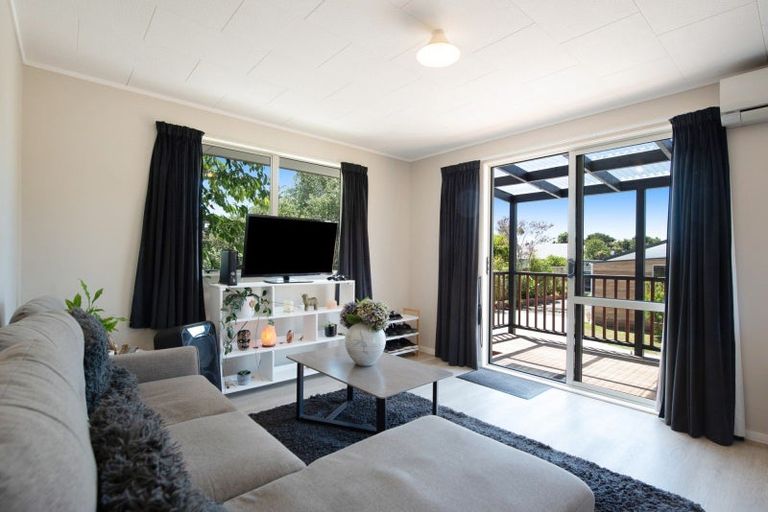 Photo of property in 59 Martin Road, Paraparaumu Beach, Paraparaumu, 5032