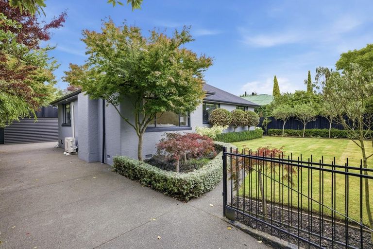 Photo of property in 8 Ardmore Place, Bishopdale, Christchurch, 8053