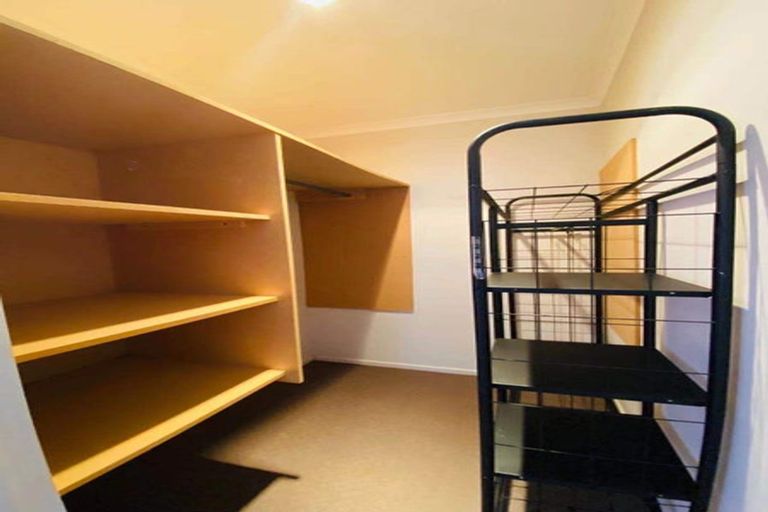 Photo of property in 1/728 Beach Road, Browns Bay, Auckland, 0630