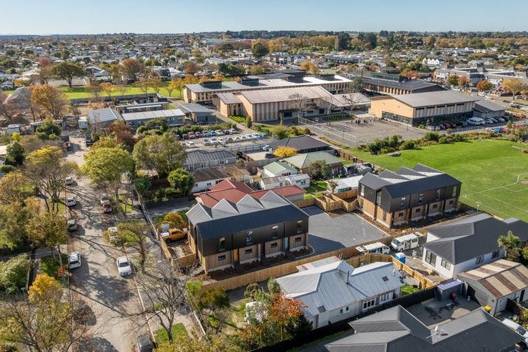 Photo of property in 4/64 Ryan Street, Phillipstown, Christchurch, 8011