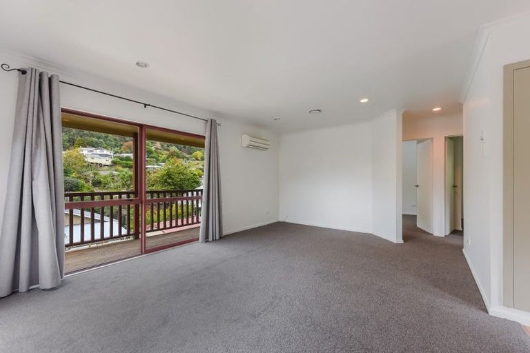 Photo of property in 61 Wairau Road, Picton, 7220