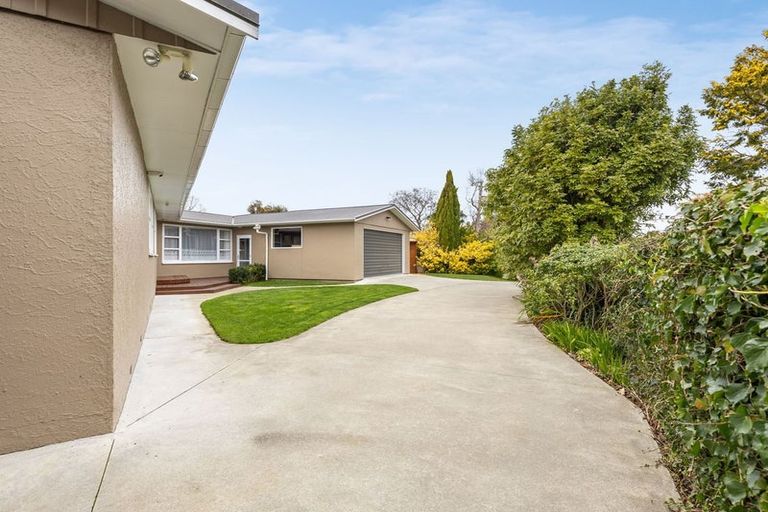 Photo of property in 9 Patea Place, Terrace End, Palmerston North, 4410