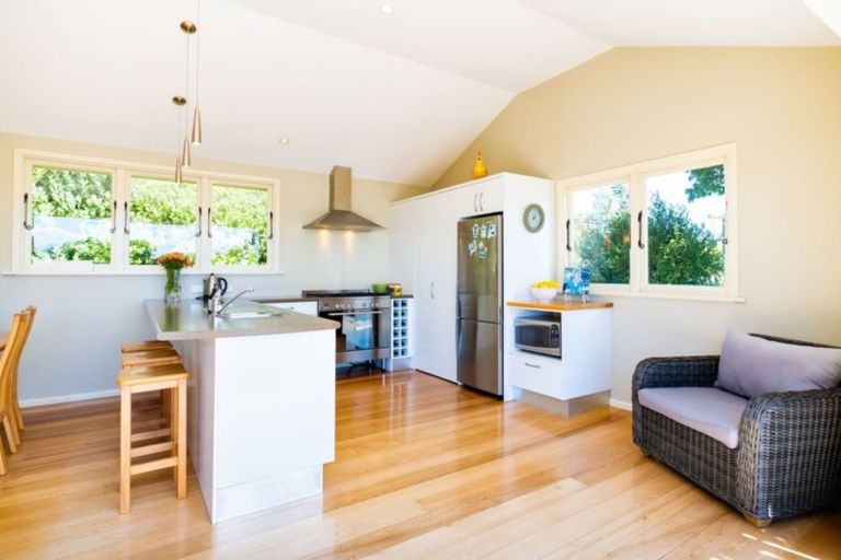 Photo of property in 17 Kopanga Road, Havelock North, 4130