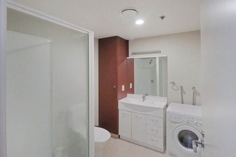 Photo of property in Stafford House, 6/38d The Terrace, Wellington Central, Wellington, 6011