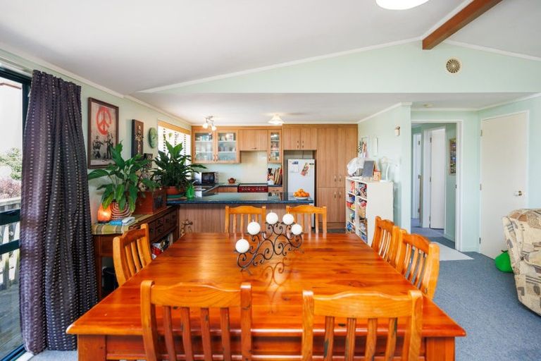 Photo of property in 1931 Parewanui Road, Parewanui, Bulls, 4894