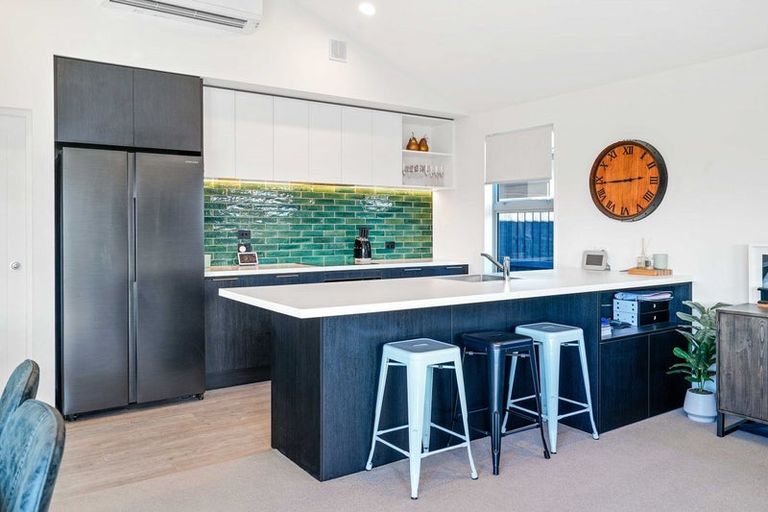 Photo of property in 8 John Raven Lane, Woodend, 7610