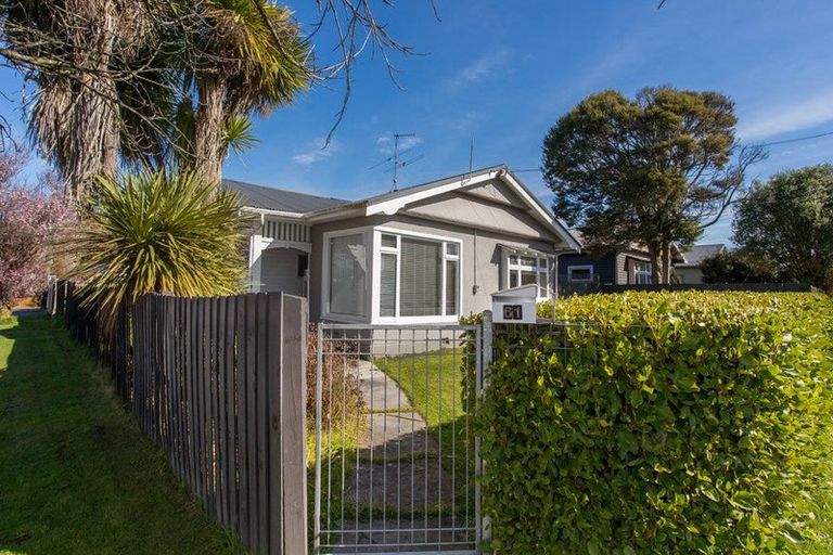 Photo of property in 61 Langdons Road, Papanui, Christchurch, 8053
