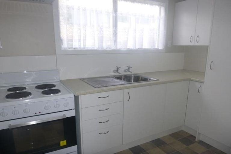 Photo of property in 2/66 Richmond Street, Petone, Lower Hutt, 5012