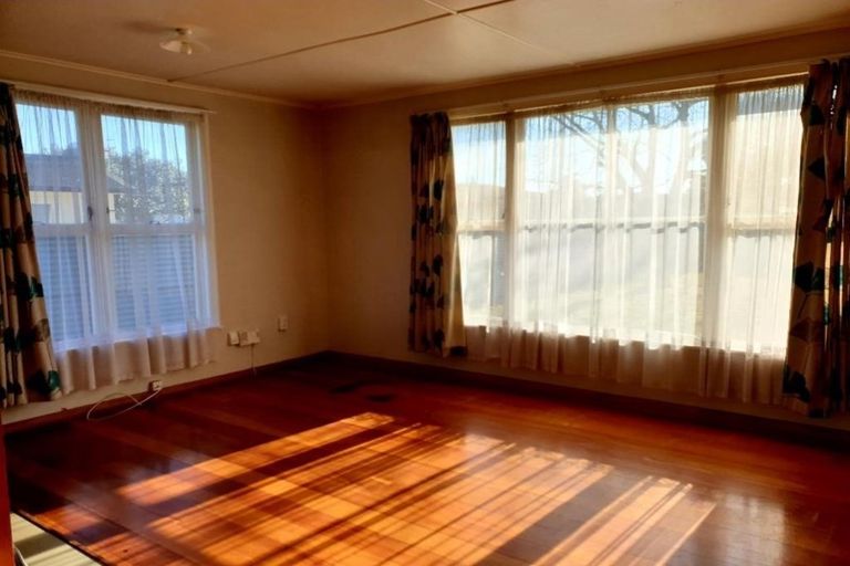 Photo of property in 32 Peterhead Avenue, Flaxmere, Hastings, 4120