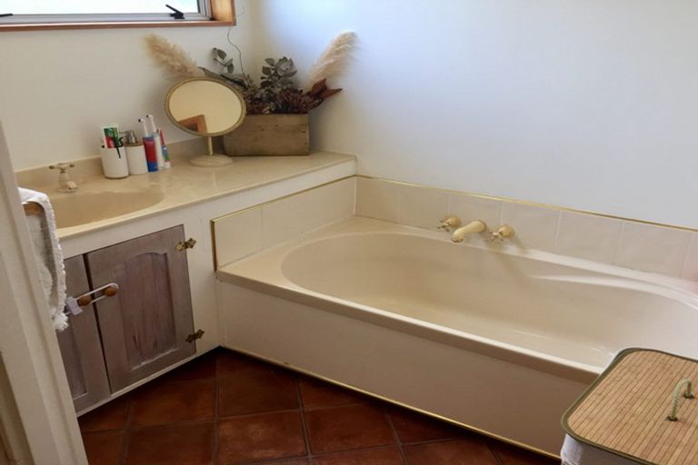 Photo of property in 2291 Whangarei Heads Road, Whangarei Heads, Whangarei, 0174