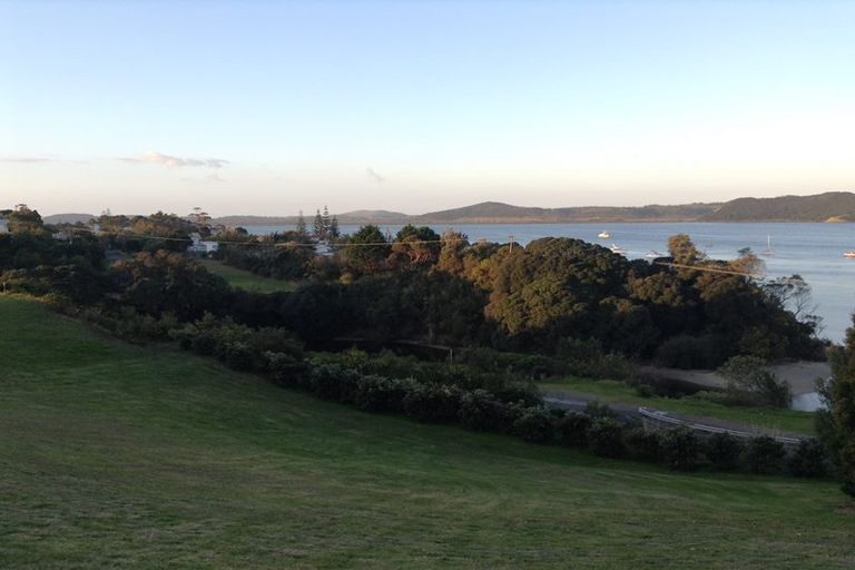 Photo of property in 2 Harrys Lane, Pukenui, 0484