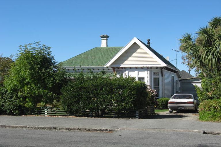 Photo of property in 27 Rhodes Street, Waimate, 7924