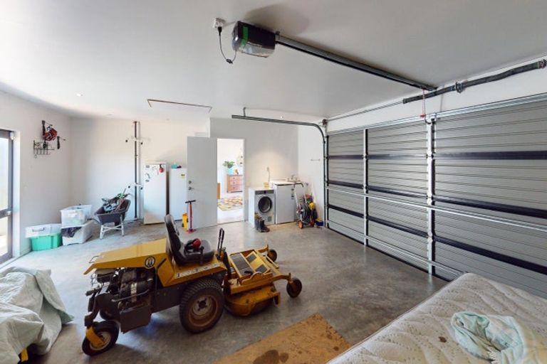 Photo of property in 10 Mowhia Grove, Waitarere, Levin, 5510