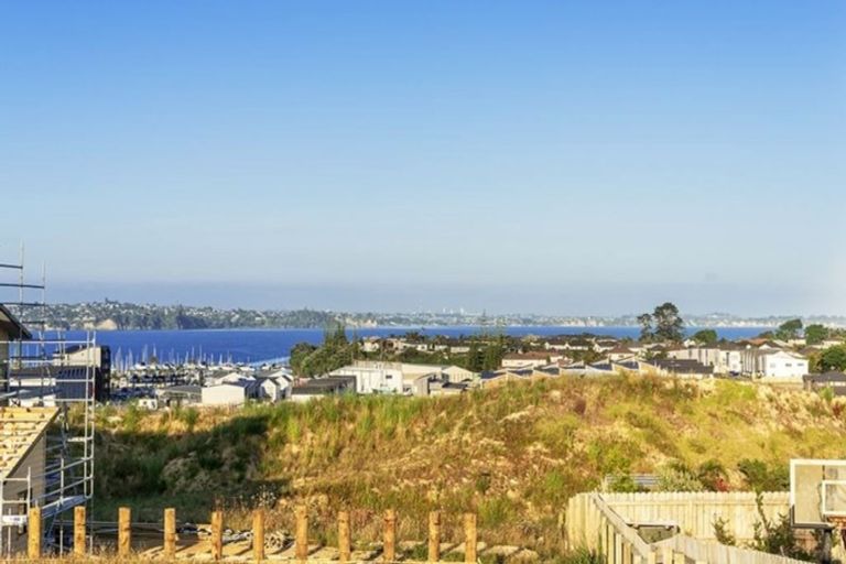 Photo of property in 9 Keshvara Road, Beachlands, Auckland, 2018