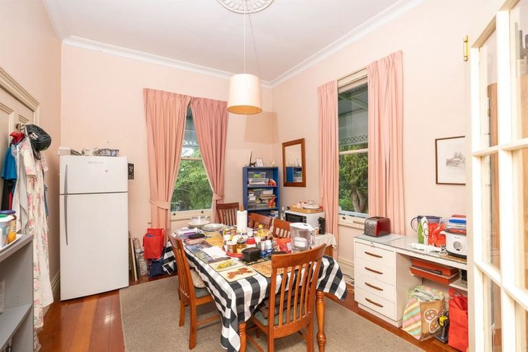 Photo of property in 203 River Road, Claudelands, Hamilton, 3214