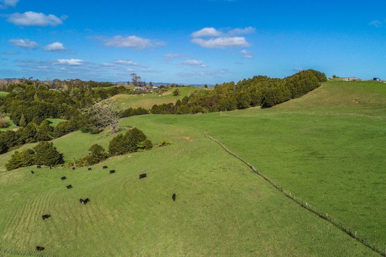 Photo of property in 679 Silver Hill Road, Wellsford, 0974