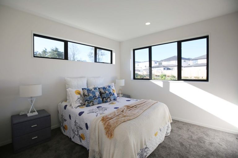 Photo of property in 25 Tannaghmore Drive, Flat Bush, Auckland, 2019