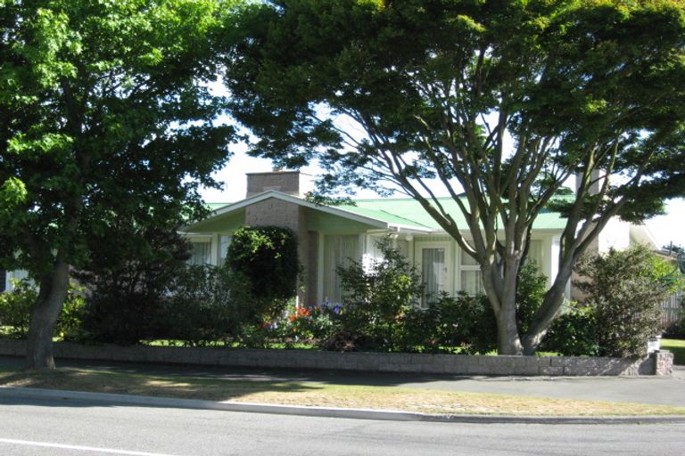 Photo of property in 13 Woodbury Street, Avonhead, Christchurch, 8042