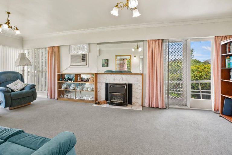 Photo of property in 1 Beerescourt Road, Beerescourt, Hamilton, 3200