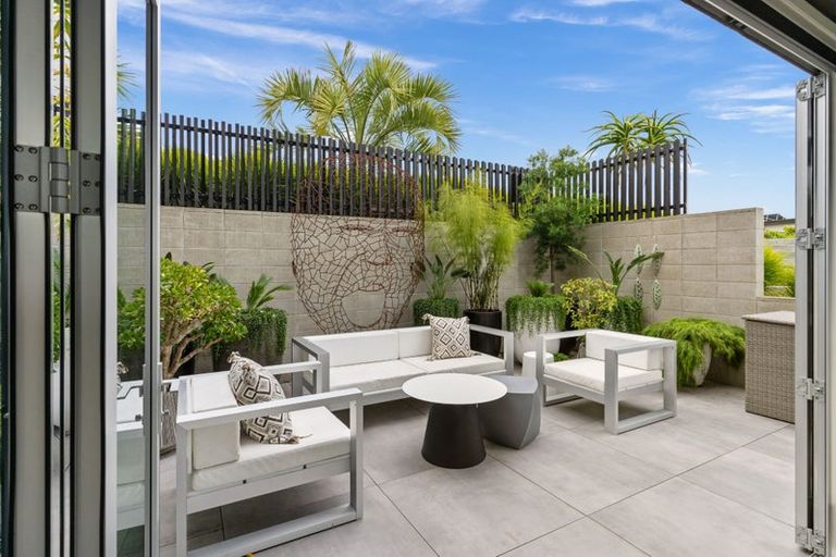 Photo of property in 105 Glenstrae Road, Redcliffs, Christchurch, 8081