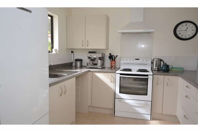 Photo of property in 3 Amokura Drive, Kerikeri, 0230