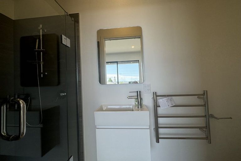 Photo of property in 11/8 Bennett Road, Pakuranga, Auckland, 2010