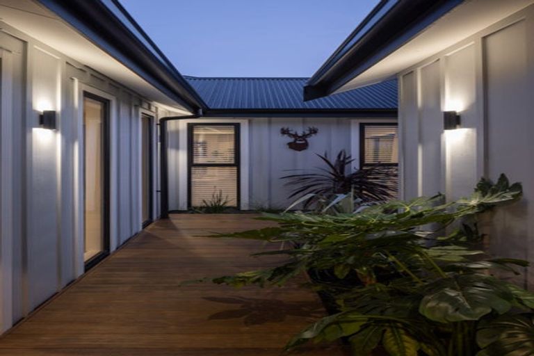 Photo of property in 23 Rich Rise, Havelock North, 4130