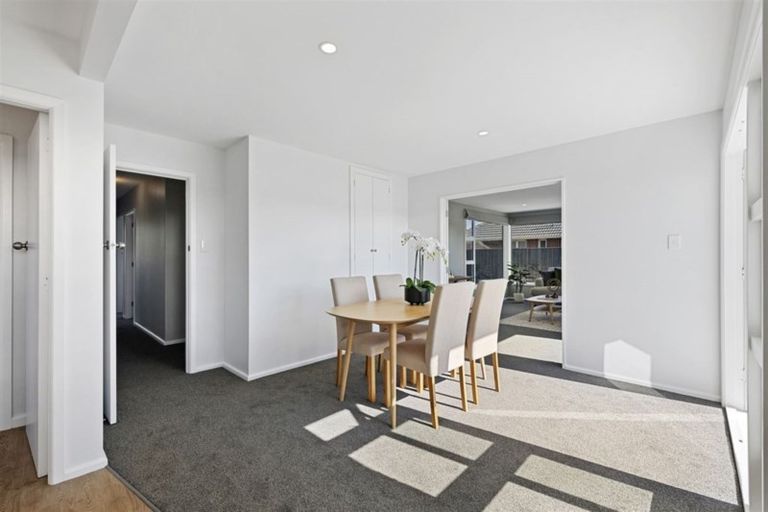 Photo of property in 37 Shirley Road, Shirley, Christchurch, 8013