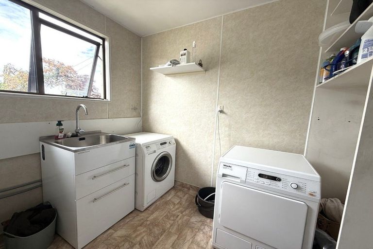 Photo of property in 103 Maxwell Road, Blenheim, 7201