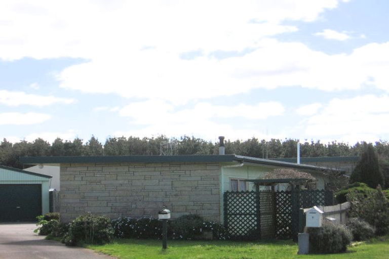 Photo of property in 7 Low Avenue, Foxton Beach, Foxton, 4815