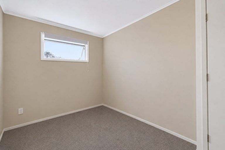 Photo of property in 8 Pacey Avenue, Hawera, 4610