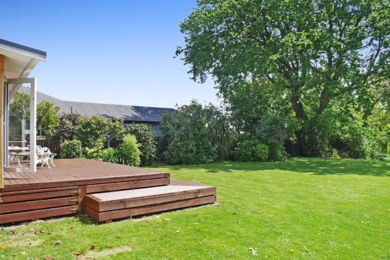 Photo of property in 279 Centaurus Road, Hillsborough, Christchurch, 8022