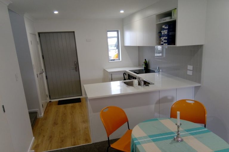 Photo of property in 17 Ngae Place, Mangere East, Auckland, 2024