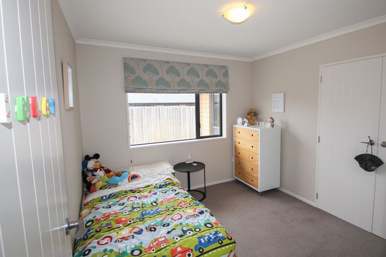 Photo of property in 14 Mcmullan Place, Oamaru North, Oamaru, 9400