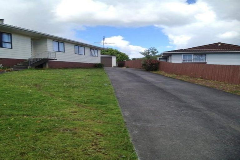 Photo of property in 71 Marendellas Drive, Bucklands Beach, Auckland, 2014