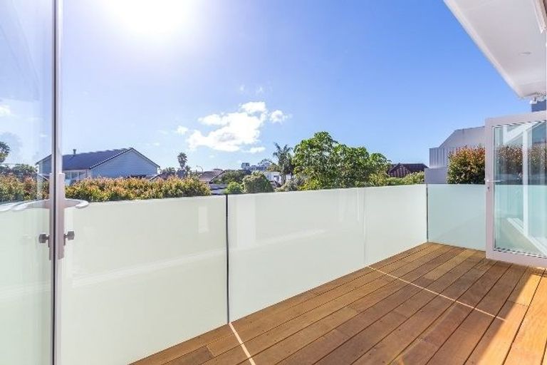 Photo of property in 1/14 Killarney Street, Takapuna, Auckland, 0622