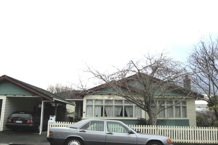 Photo of property in 22 Scapa Terrace, Karori, Wellington, 6012