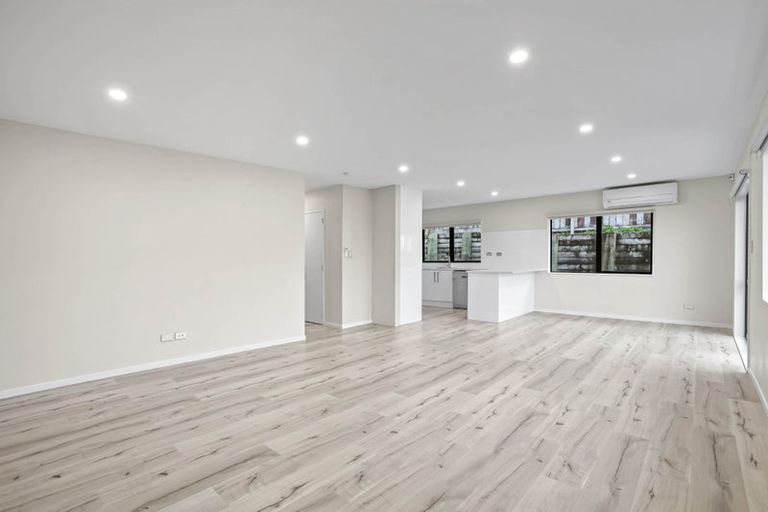 Photo of property in 54 Mili Way, Ranui, Auckland, 0612