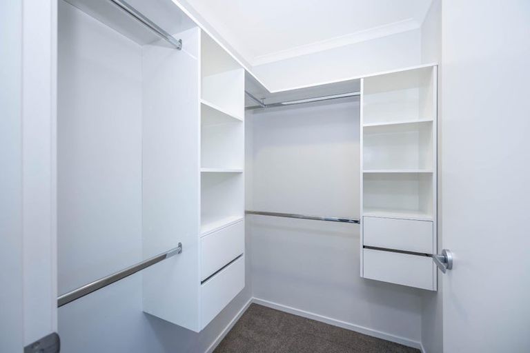 Photo of property in 13 Waruhia Crescent, Rototuna North, 3210