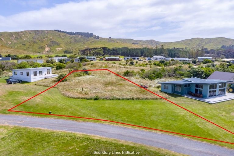 Photo of property in 4 Puk Lane, Flat Point, Masterton, 5883