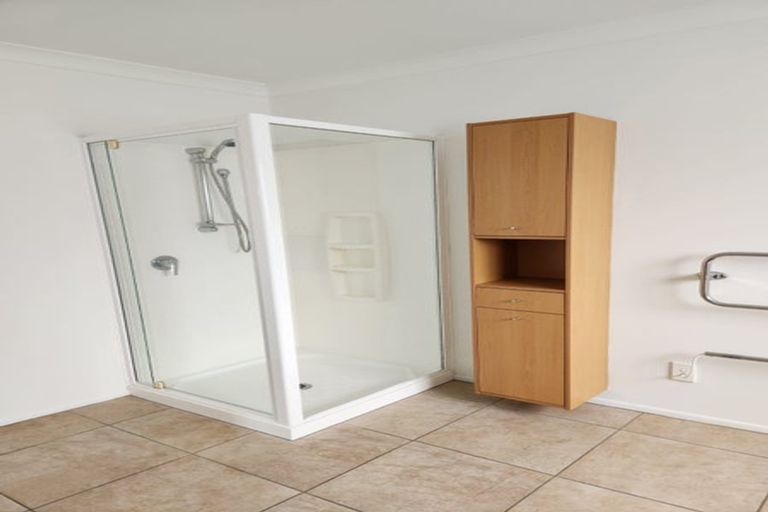 Photo of property in 1a Ridgeway Road, Pukekohe, 2120