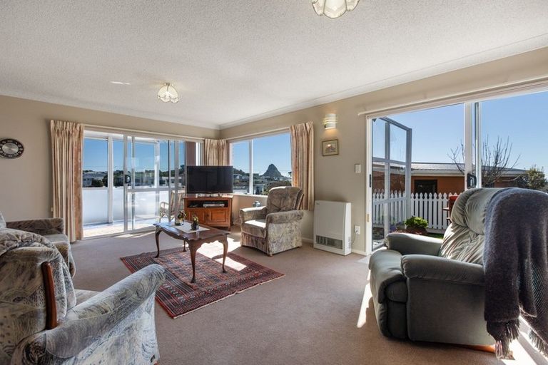 Photo of property in 2/56 Bayly Road, Blagdon, New Plymouth, 4310