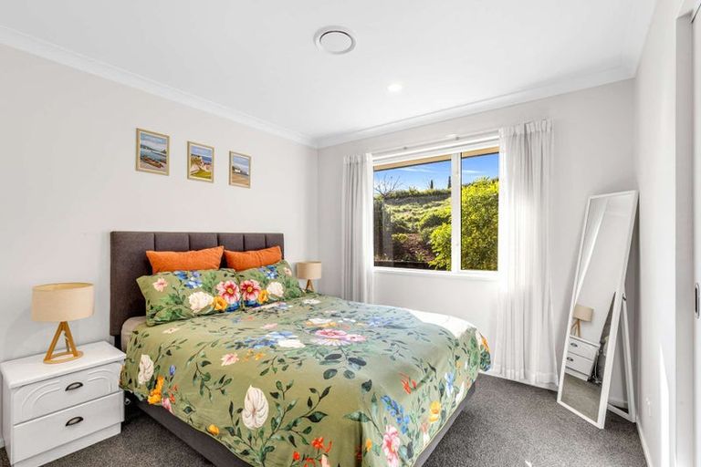 Photo of property in 32 Katania Heights, Brightwater, 7022