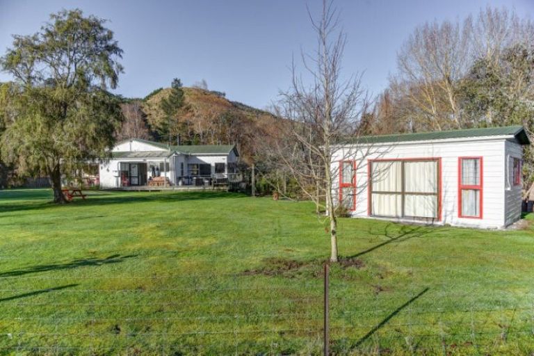 Photo of property in 57 Makirikiri Valley Road, Upokongaro, Whanganui, 4575