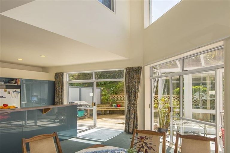 Photo of property in Fernhill Flats, 10/324 The Terrace, Te Aro, Wellington, 6011