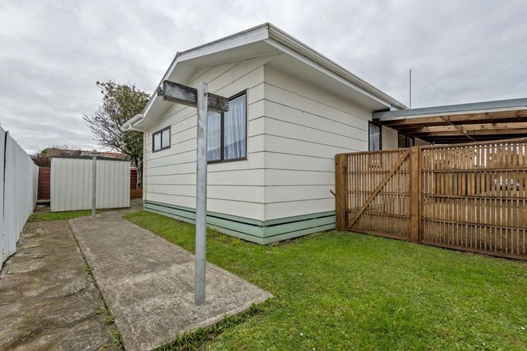 Photo of property in 33a Lockhart Avenue, Milson, Palmerston North, 4414