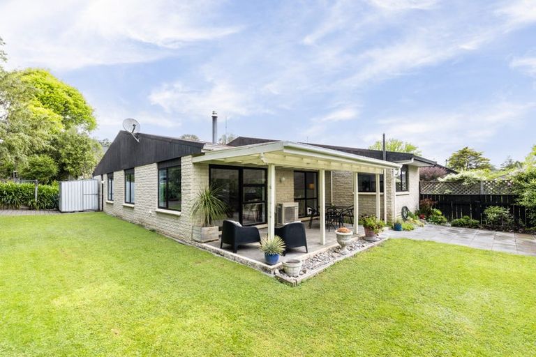 Photo of property in 2/23 Reeve Drive, Havelock North, 4130