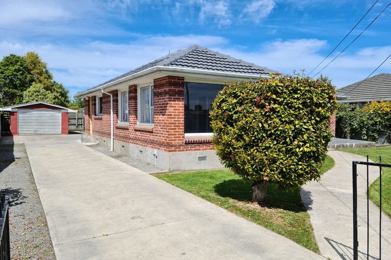 Photo of property in 242 Greers Road, Bryndwr, Christchurch, 8053