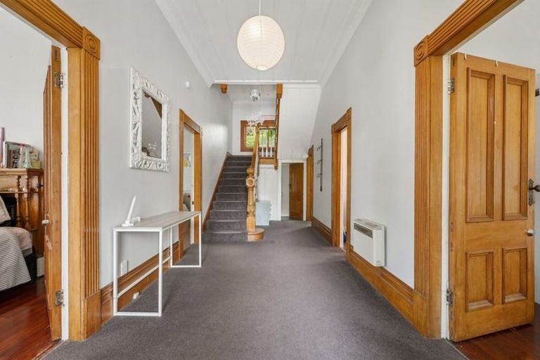 Photo of property in 11 Terrace Gardens, Te Aro, Wellington, 6011