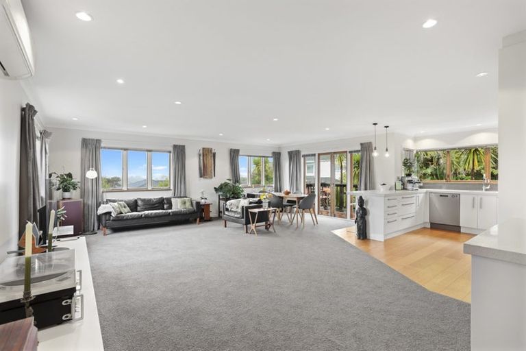 Photo of property in 235a Titirangi Road, Titirangi, Auckland, 0604